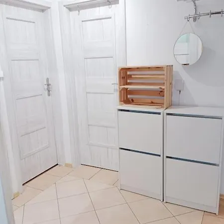 209 Center Tamars דירה