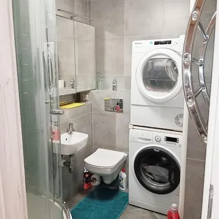 209 Center Tamars Daire Varşova