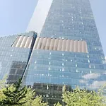 209 Center Tamars Warszawa
